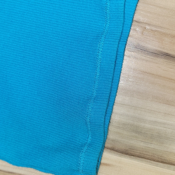 Turquoise Ribbed Tank Top - Picture 6 of 11